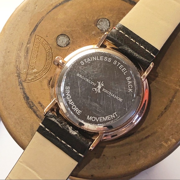 Brooklyn Exchange Analog Wrist Watch - Picture 6 of 8